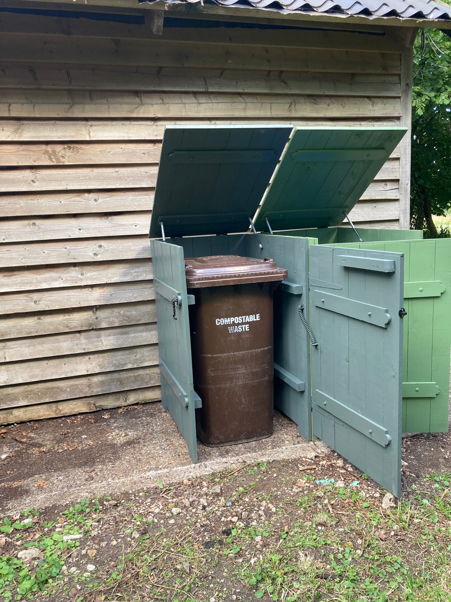 Wheelie Bin Store for 2 Bins
